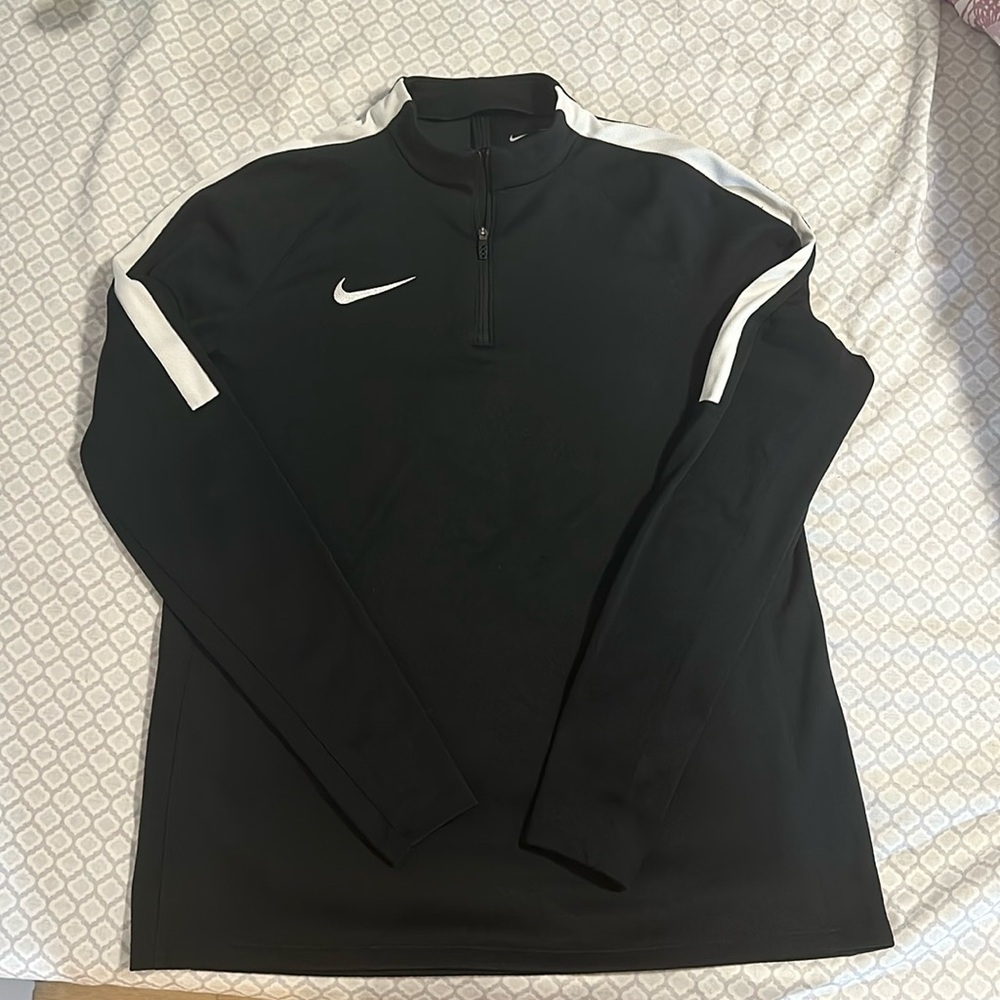 Nike Quarter Zip, Size Large